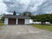 1616 4th Avenue, International Falls, MN 56649