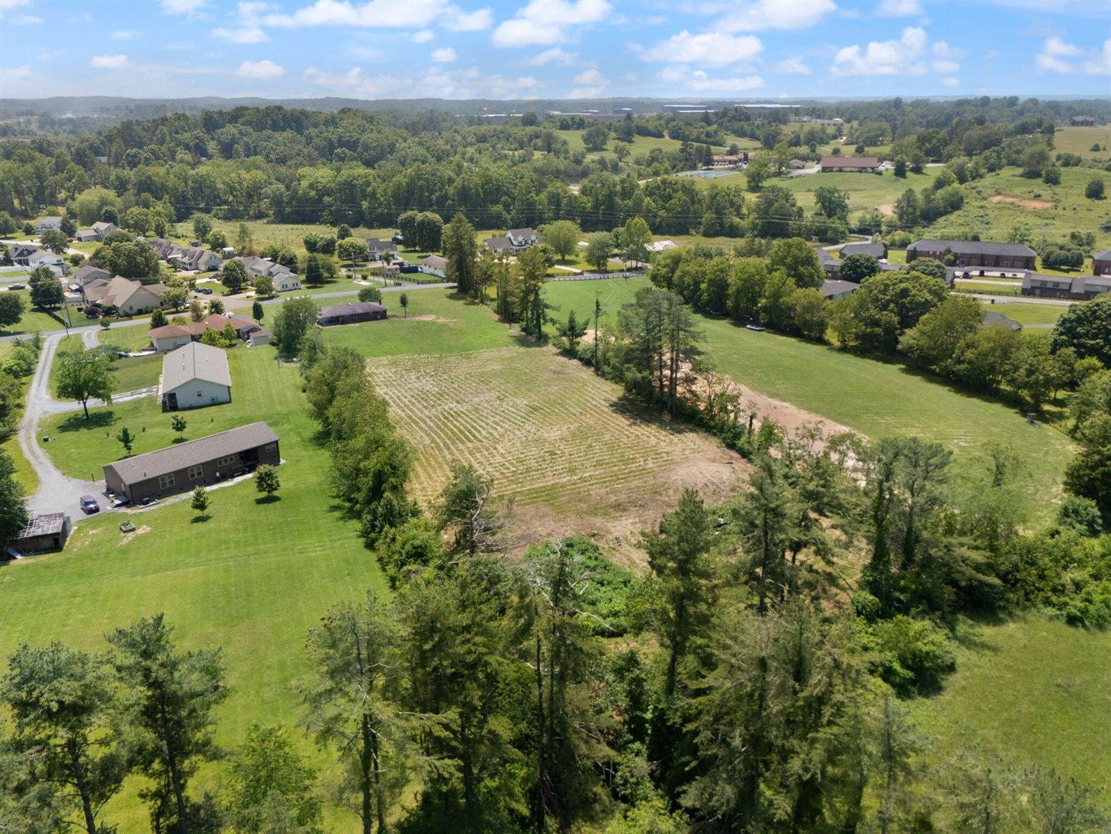 386 a Boggs Road, London, KY 40744