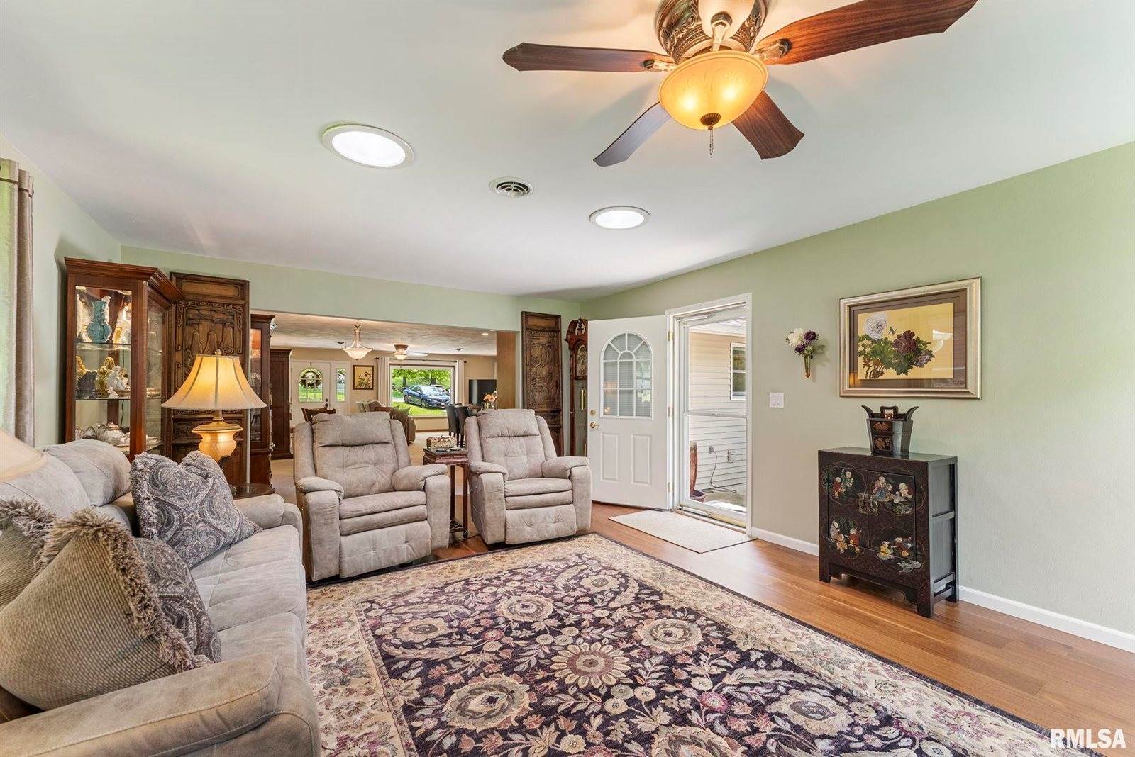 11 Shady Lane, Geneseo, IL 61254