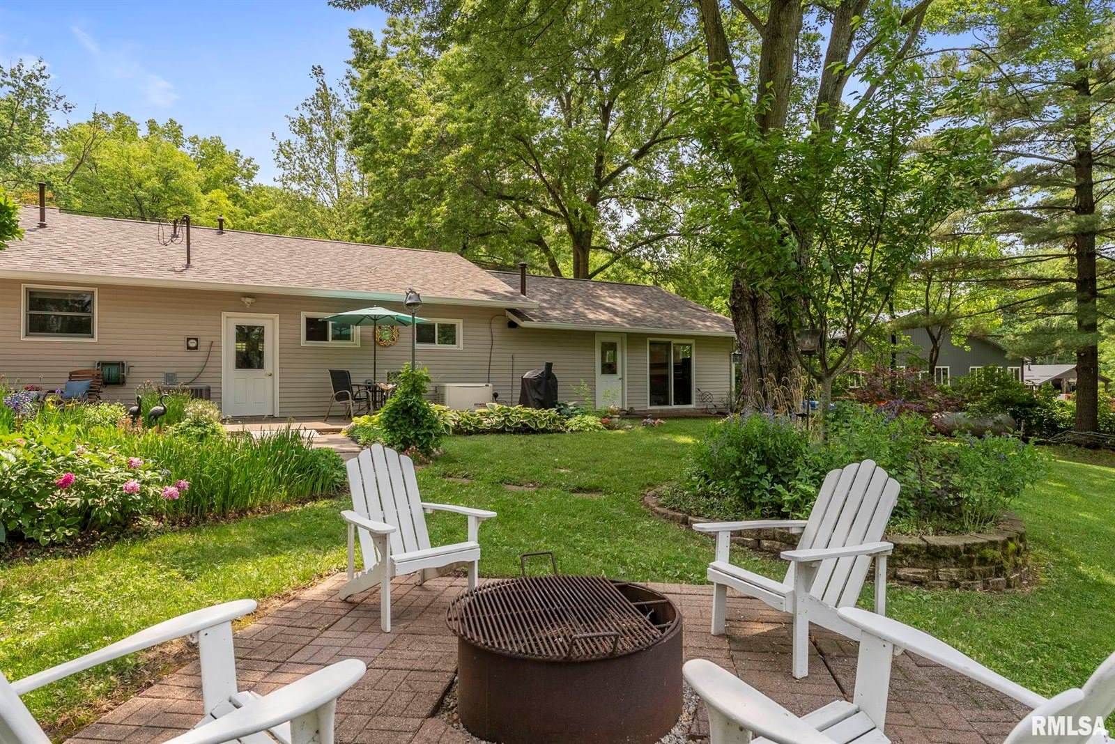 11 Shady Lane, Geneseo, IL 61254