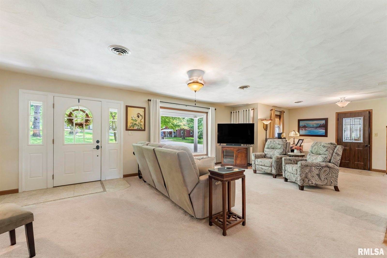 11 Shady Lane, Geneseo, IL 61254