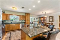 11 Shady Lane, Geneseo, IL 61254