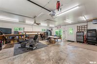 11 Shady Lane, Geneseo, IL 61254