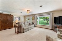 11 Shady Lane, Geneseo, IL 61254