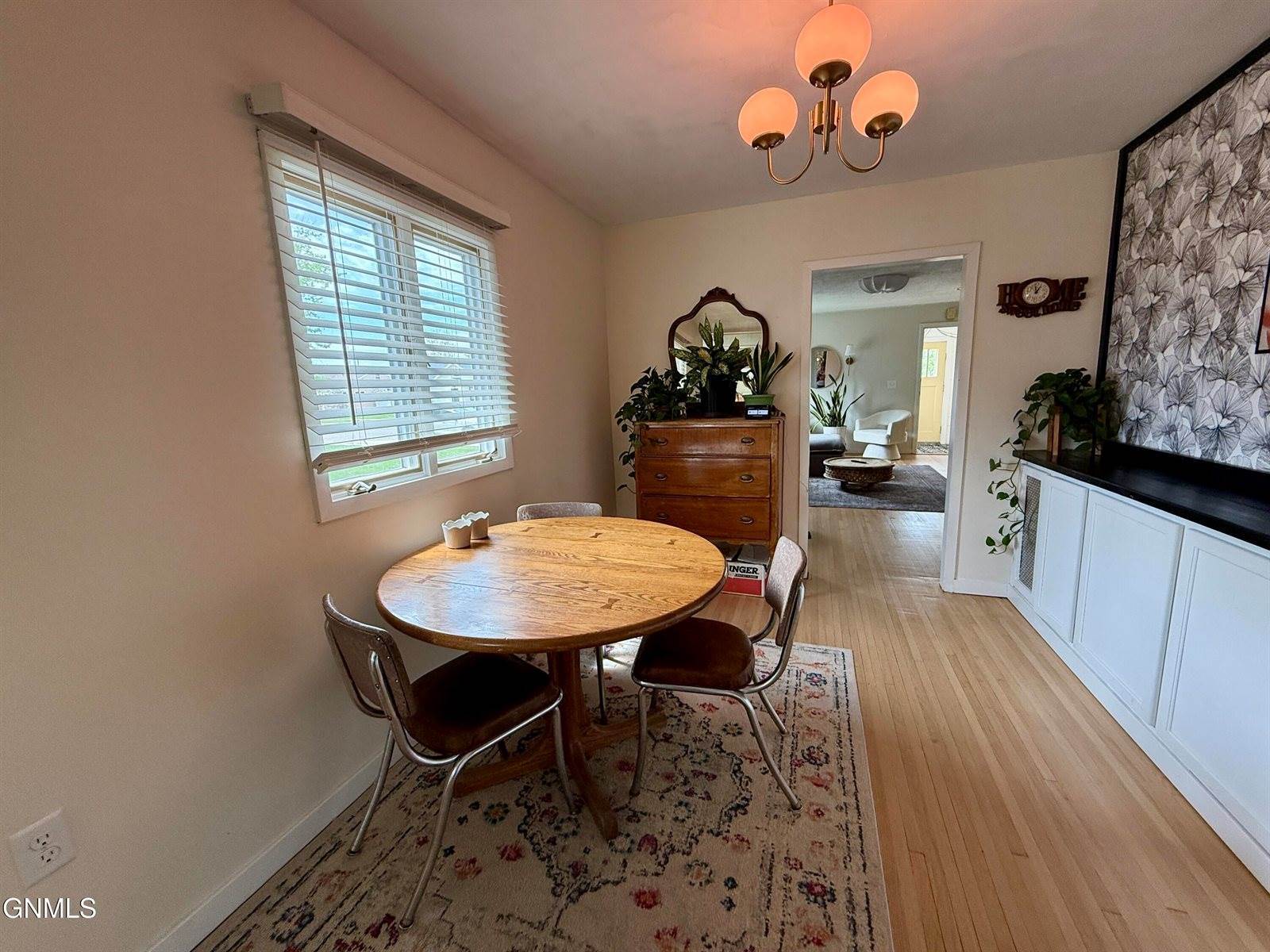 1324 Main Street, Williston, ND 58801