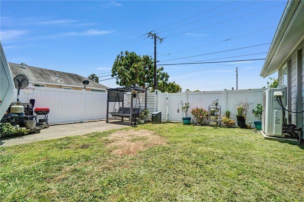 1780 Anaheim Avenue South, Costa Mesa, CA 92627