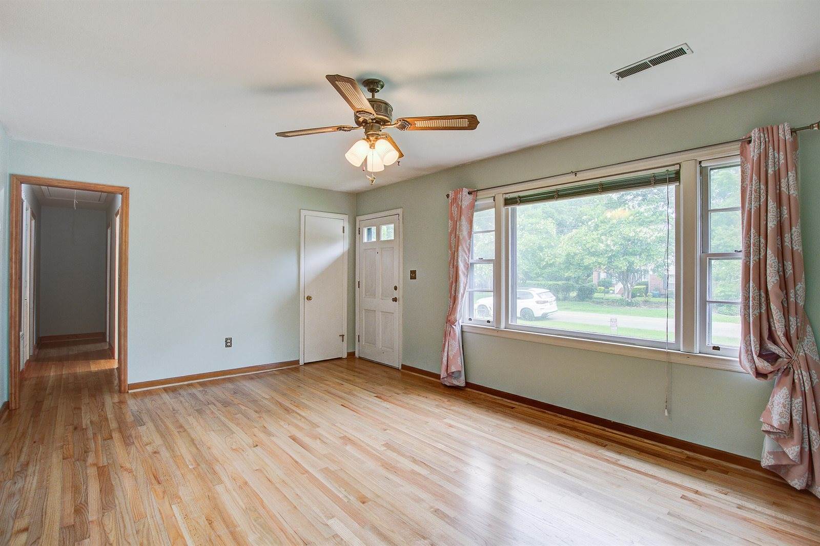 2903 Shadow Lane, North Charleston, SC 29406