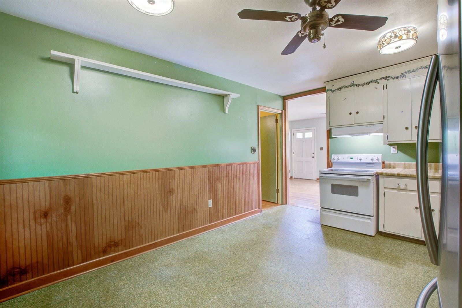 2903 Shadow Lane, North Charleston, SC 29406