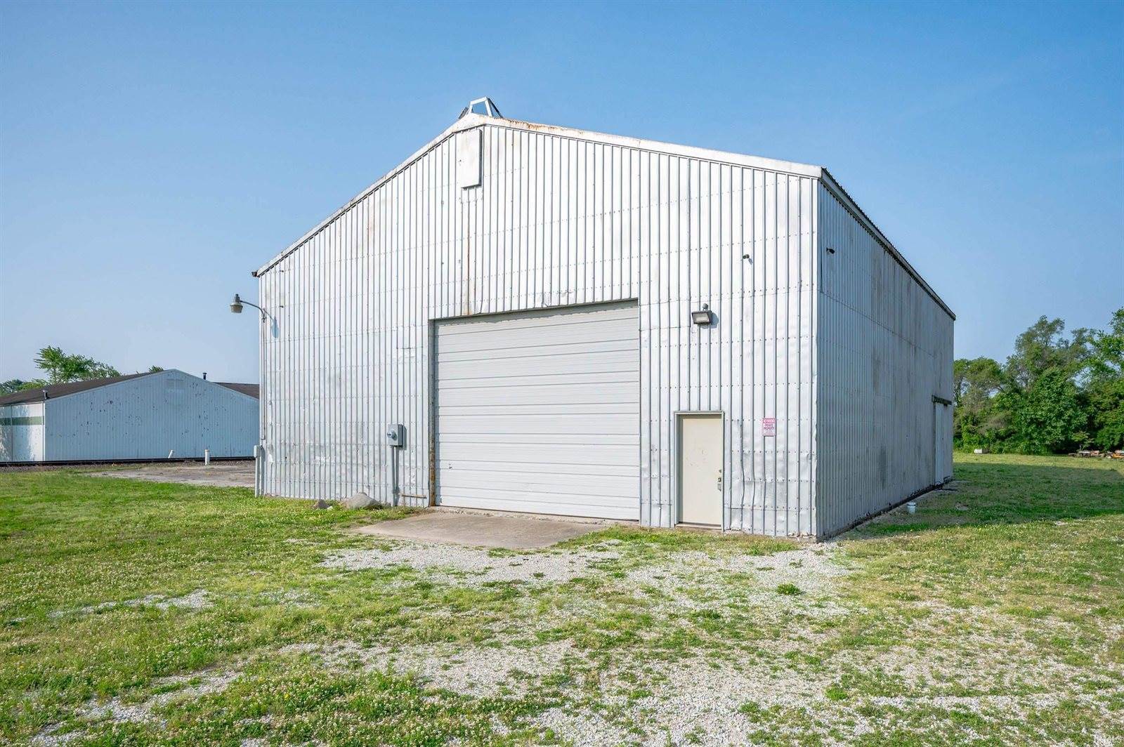 9107 W Depot Street, Yorktown, IN 47396