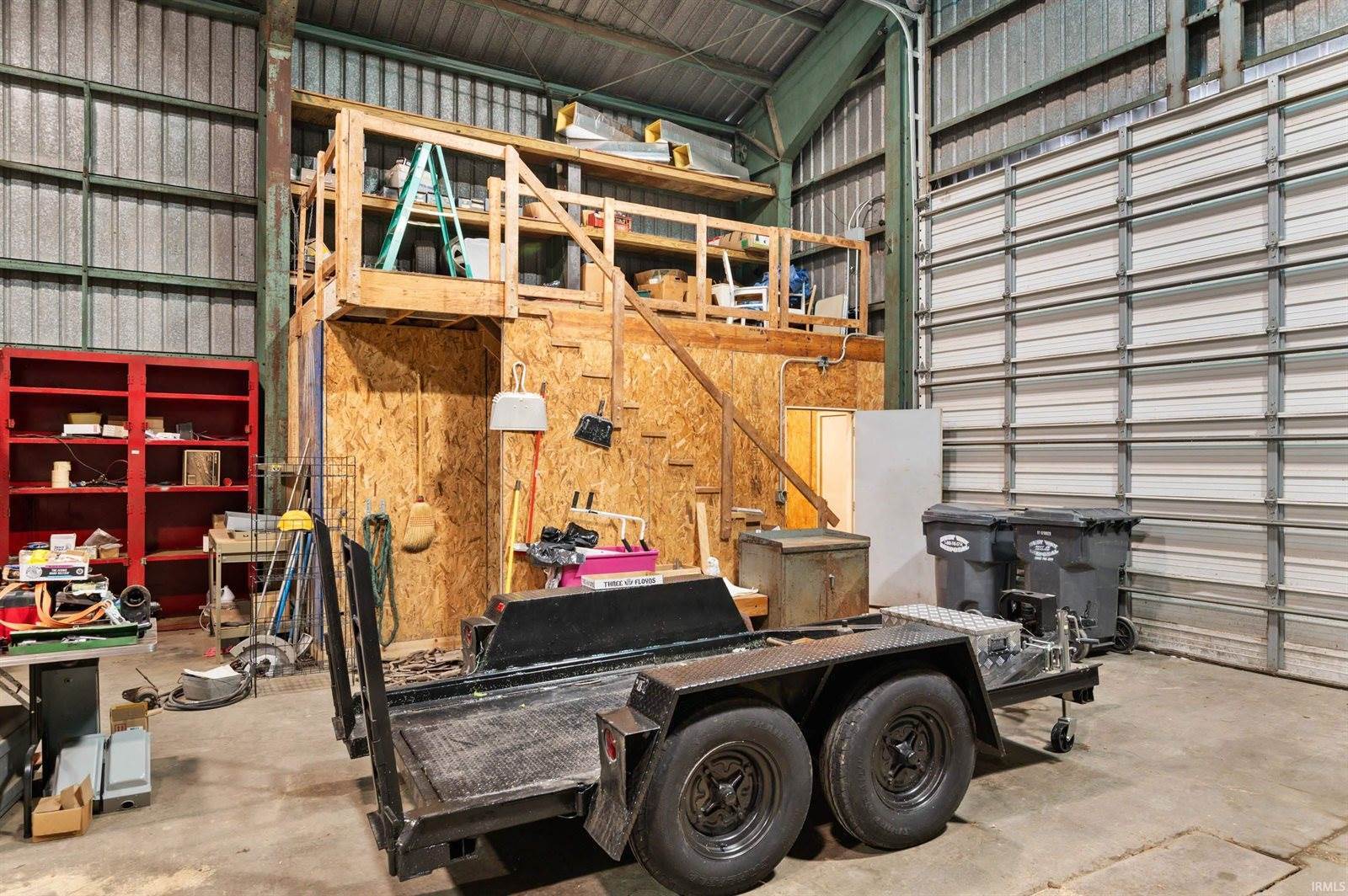 9107 W Depot Street, Yorktown, IN 47396