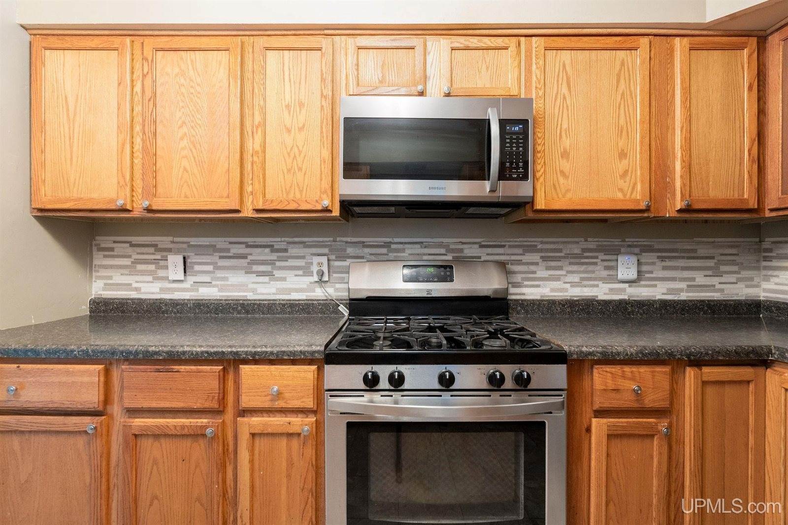 252 Timber Lane, Marquette, MI 49855