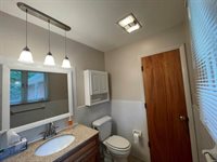 213 N Bayberry Lane, Muncie, IN 47304