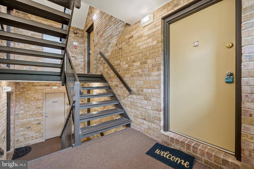 10528 Cross Fox Lane, Columbia, MD 21044