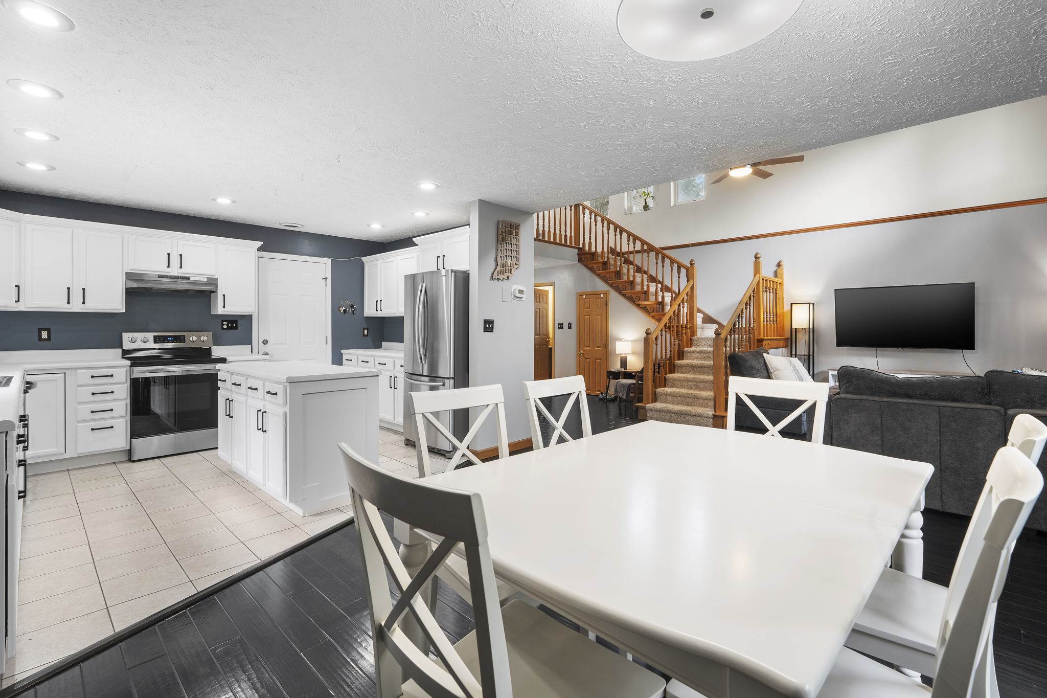 2759 Crawford St, Terre Haute, IN 47803