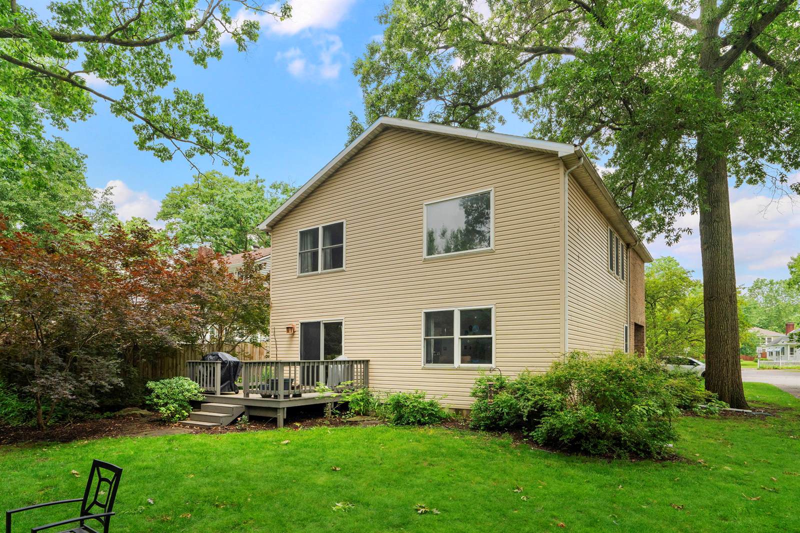 2759 Crawford St, Terre Haute, IN 47803