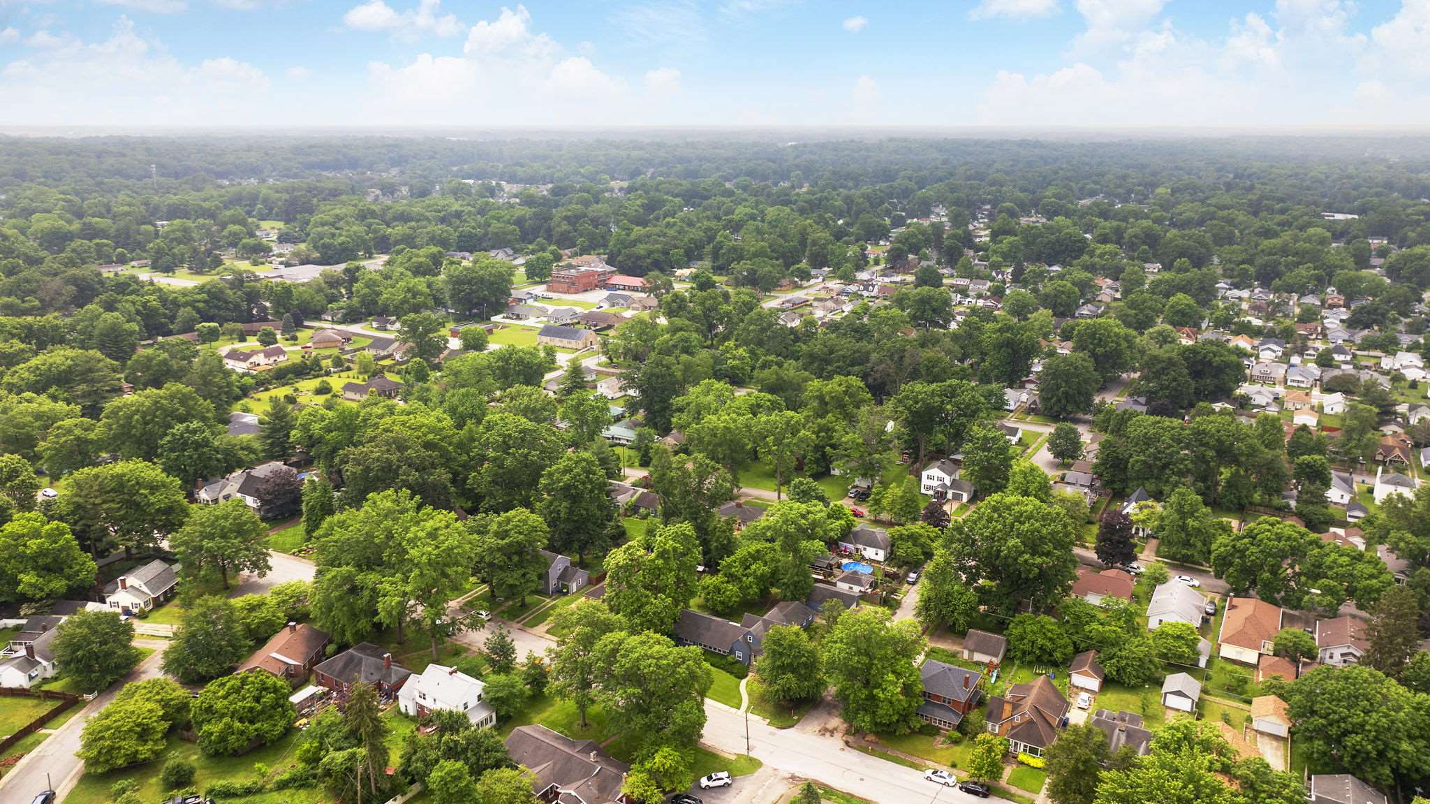 2759 Crawford St, Terre Haute, IN 47803