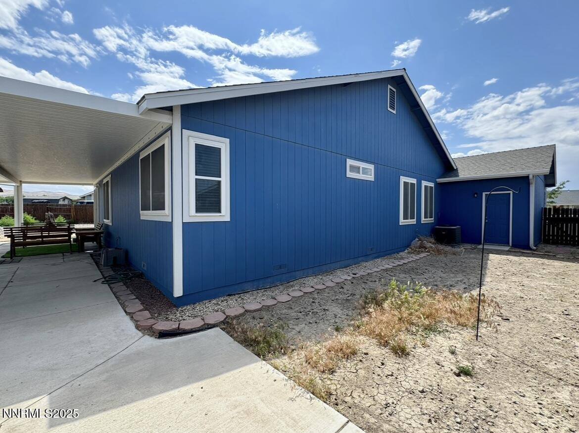 602 Tamsen Road, Fernley, NV 89408