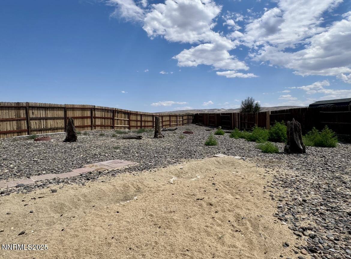 602 Tamsen Road, Fernley, NV 89408