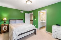 345 Quarter Way, Delaware, OH 43015