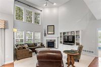 345 Quarter Way, Delaware, OH 43015