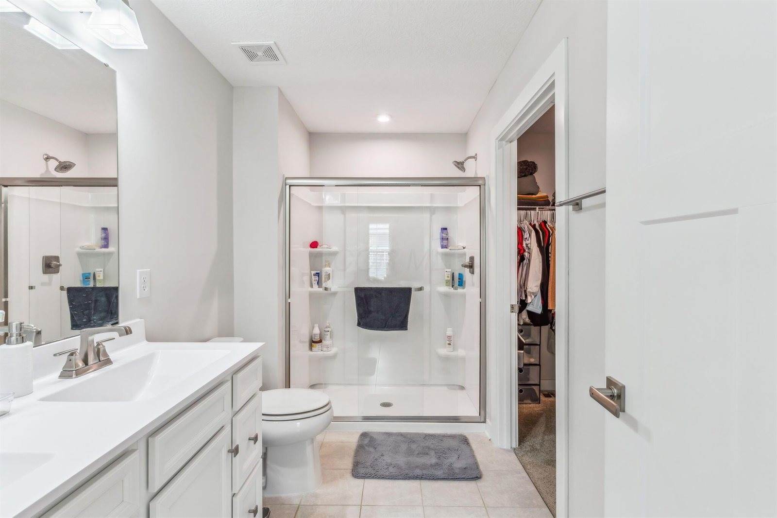 2374 Mcclouds Square, Marysville, OH 43040