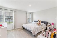 2374 Mcclouds Square, Marysville, OH 43040