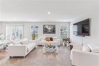 2374 Mcclouds Square, Marysville, OH 43040