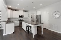 676 Ferguson Avenue, Delaware, OH 43015