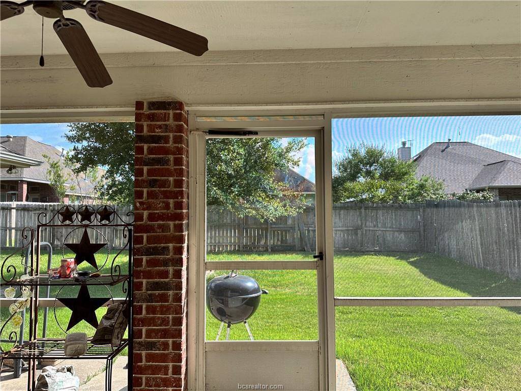 3908 Tournay Lane, College Station, TX 77845