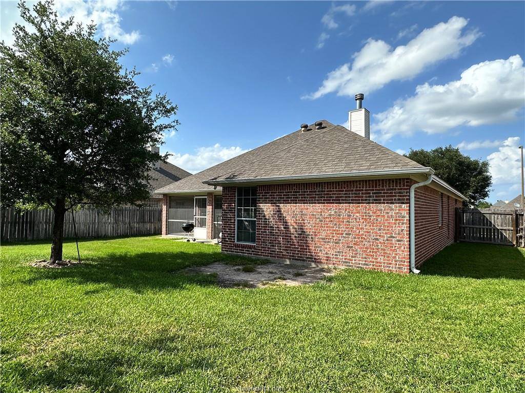 3908 Tournay Lane, College Station, TX 77845