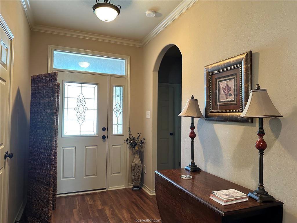 3908 Tournay Lane, College Station, TX 77845