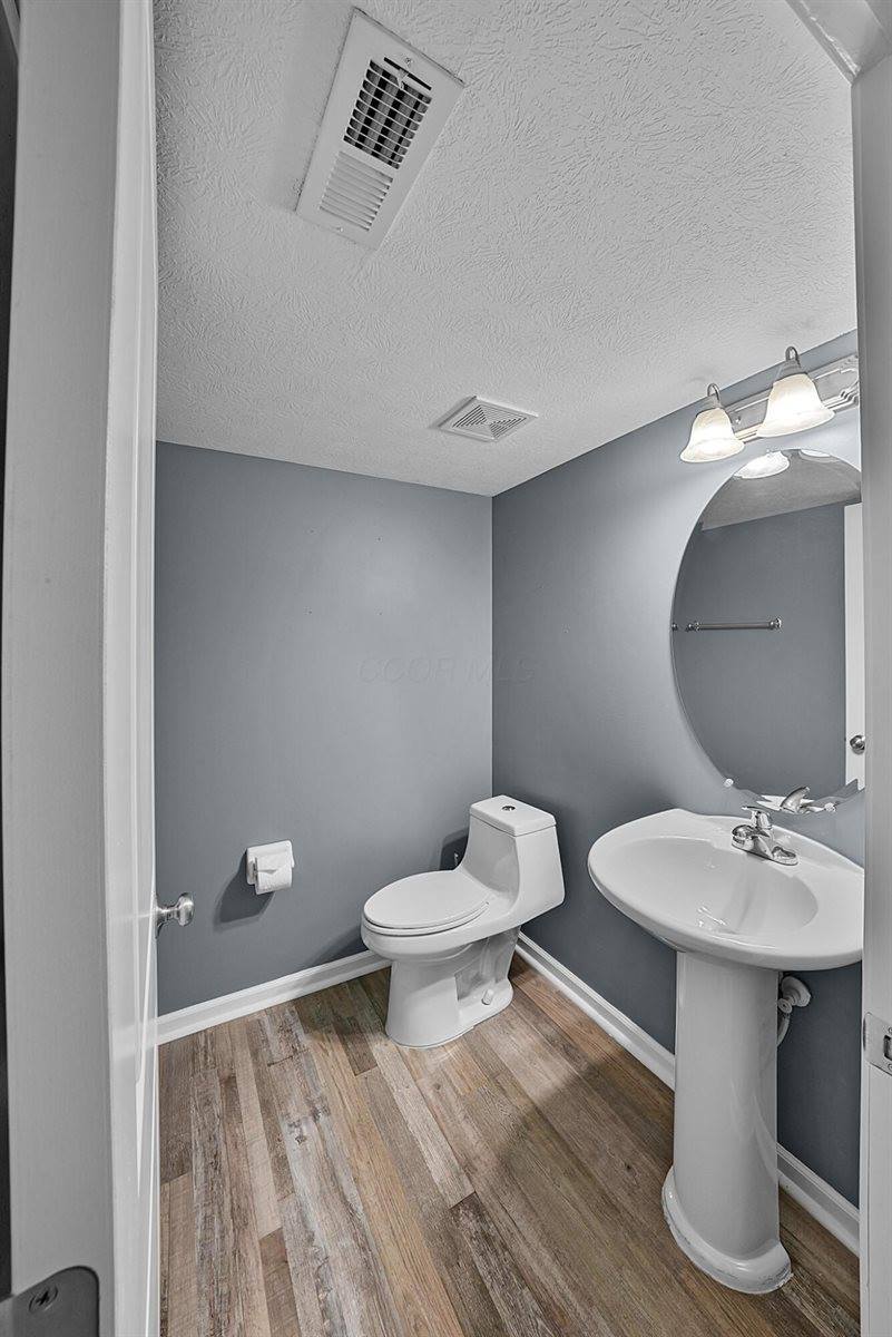 5801 Bridgehampton Drive Drive, New Albany, OH 43054