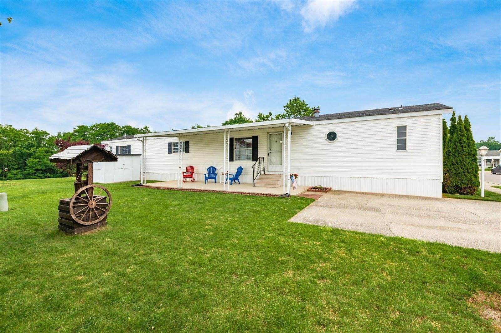 2389 Bluff Run Drive, Grove City, OH 43123