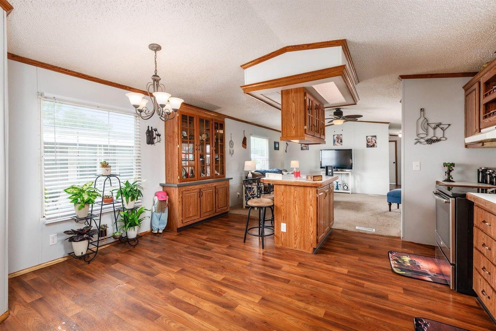 2389 Bluff Run Drive, Grove City, OH 43123