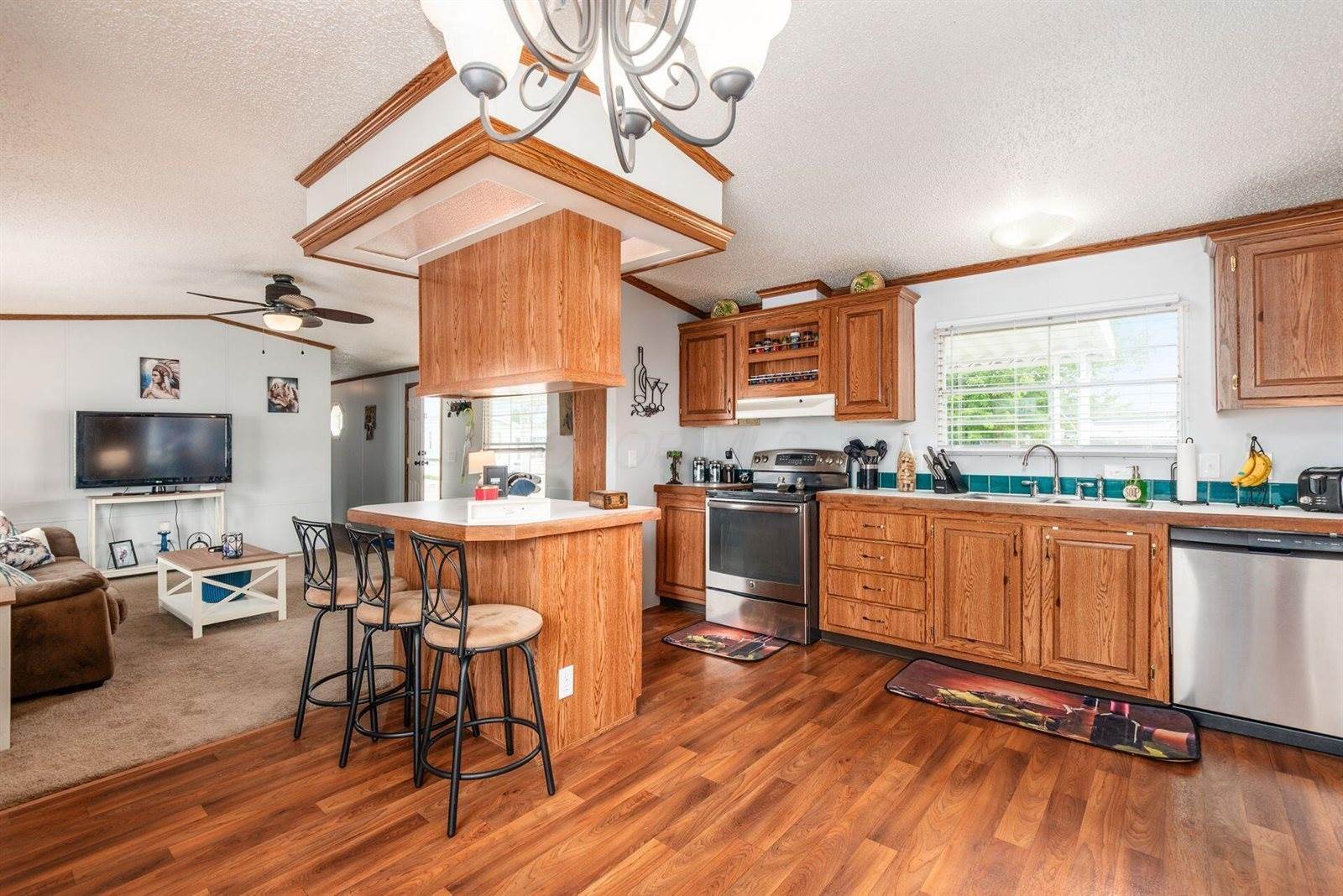 2389 Bluff Run Drive, Grove City, OH 43123