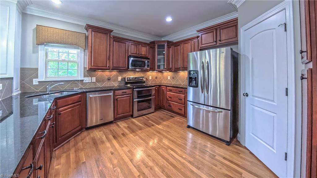 31 Trenton Drive, Kernersville, NC 27284