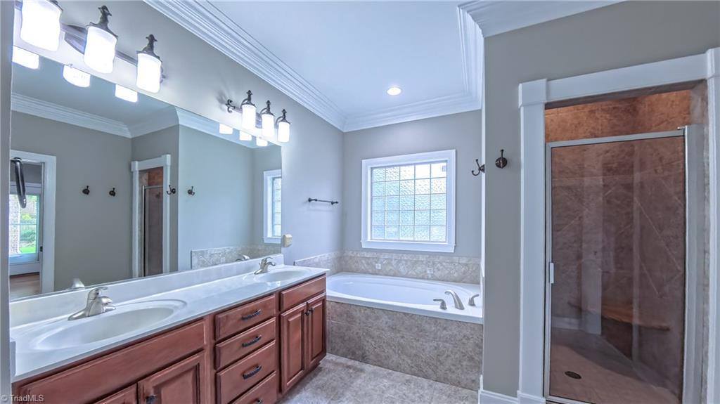 31 Trenton Drive, Kernersville, NC 27284