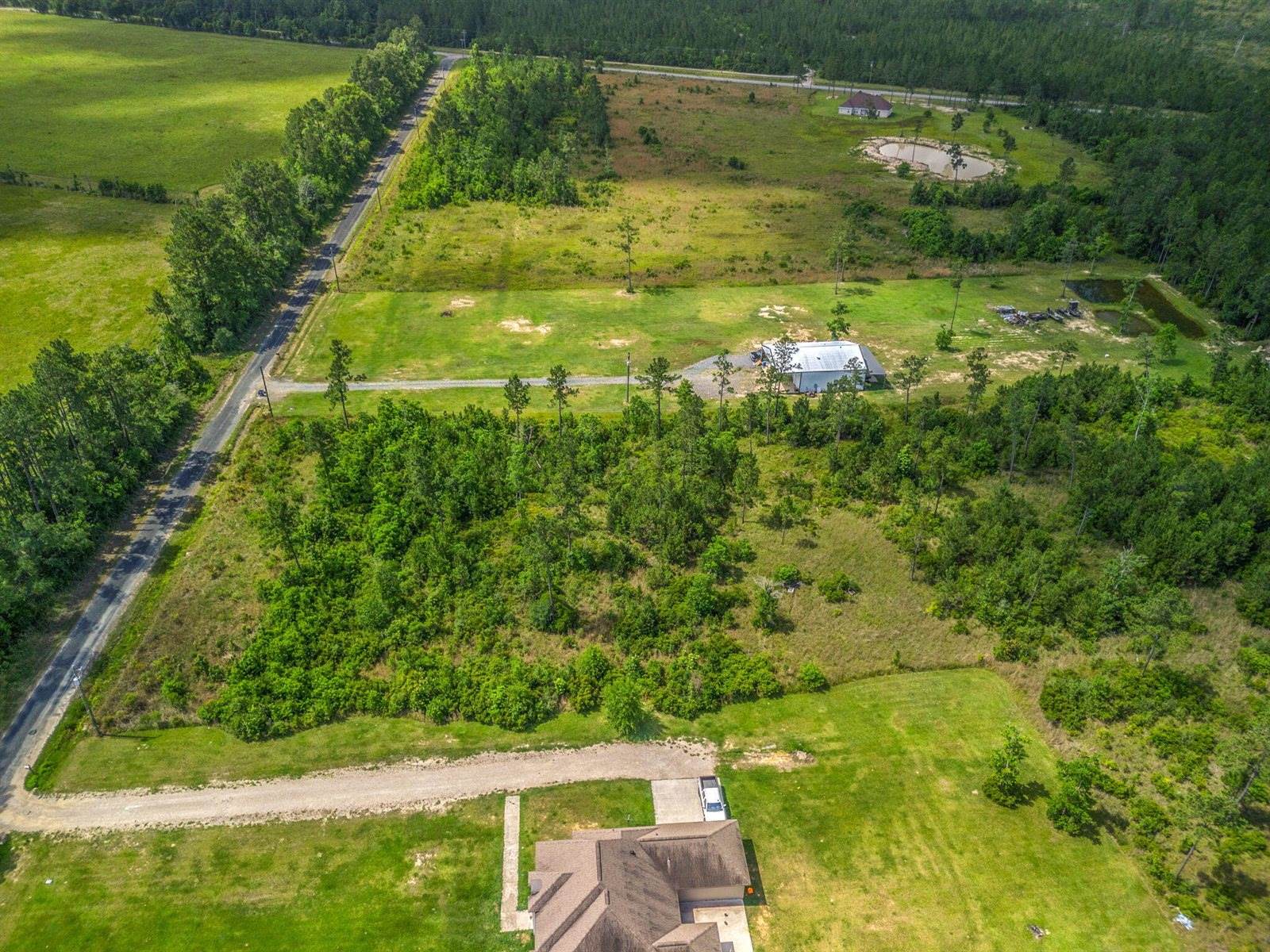 Harvey Parker Rd, DeQuincy, LA 70633