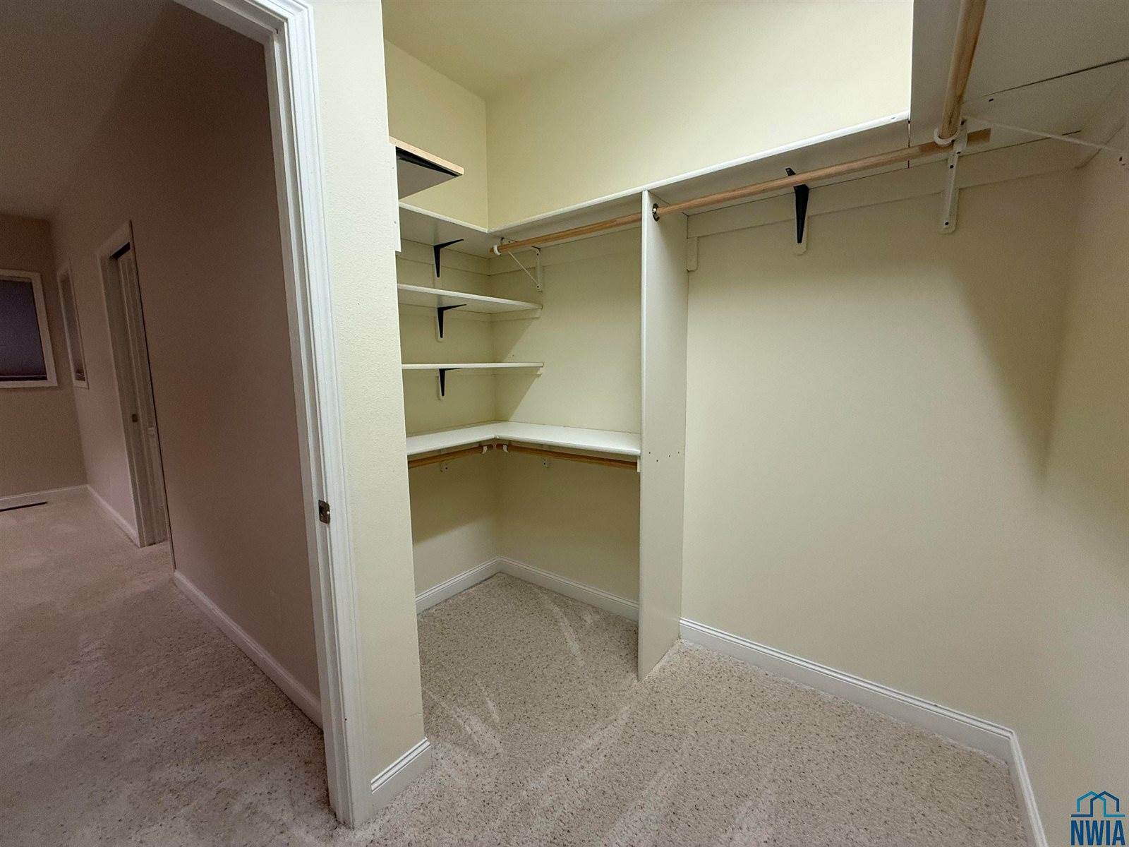 631 South St, Akron, IA 51001