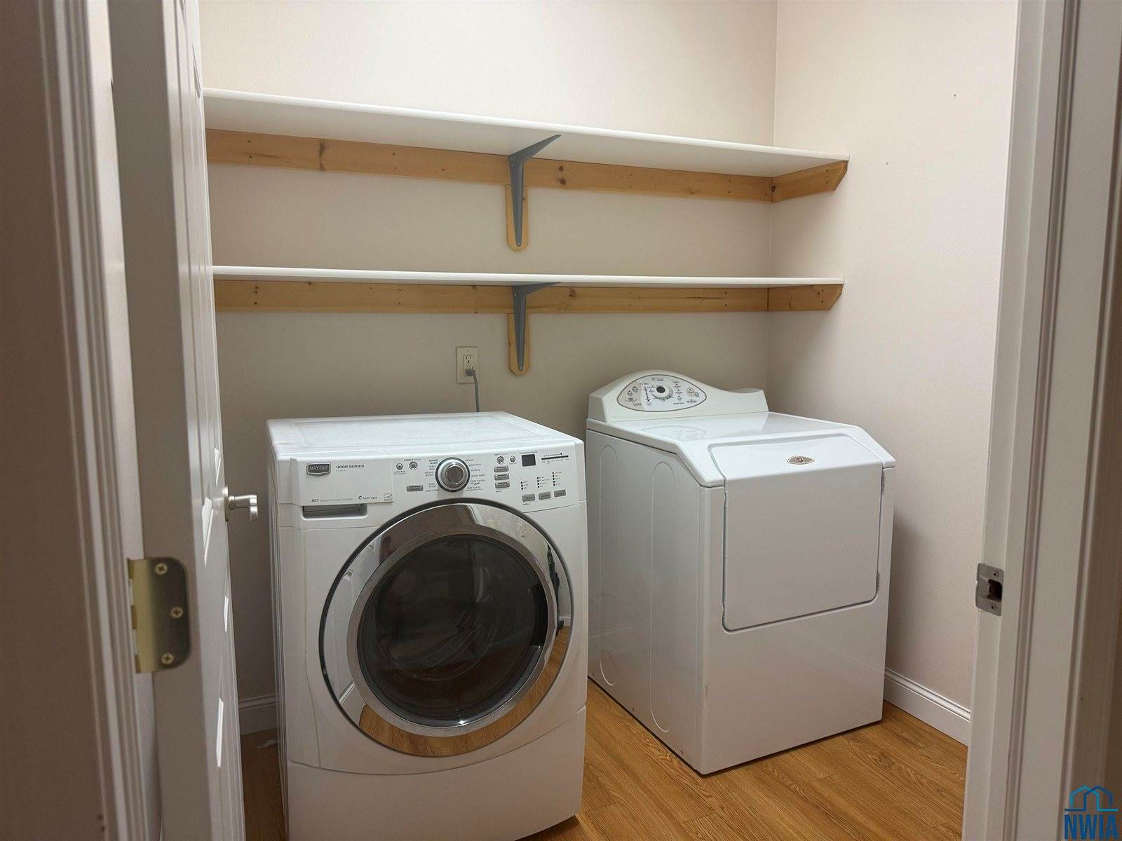 631 South St, Akron, IA 51001