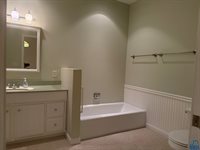 631 South St, Akron, IA 51001