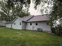 631 South St, Akron, IA 51001