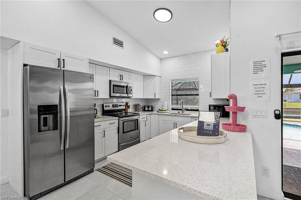 3404 SW 5th Ave, Cape Coral, FL 33914