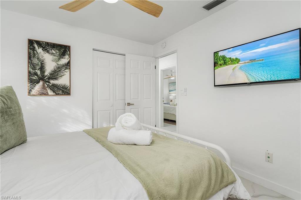 5127 SW 3rd Ave, Cape Coral, FL 33914