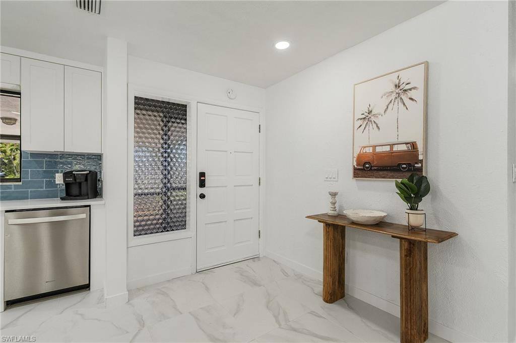 5127 SW 3rd Ave, Cape Coral, FL 33914