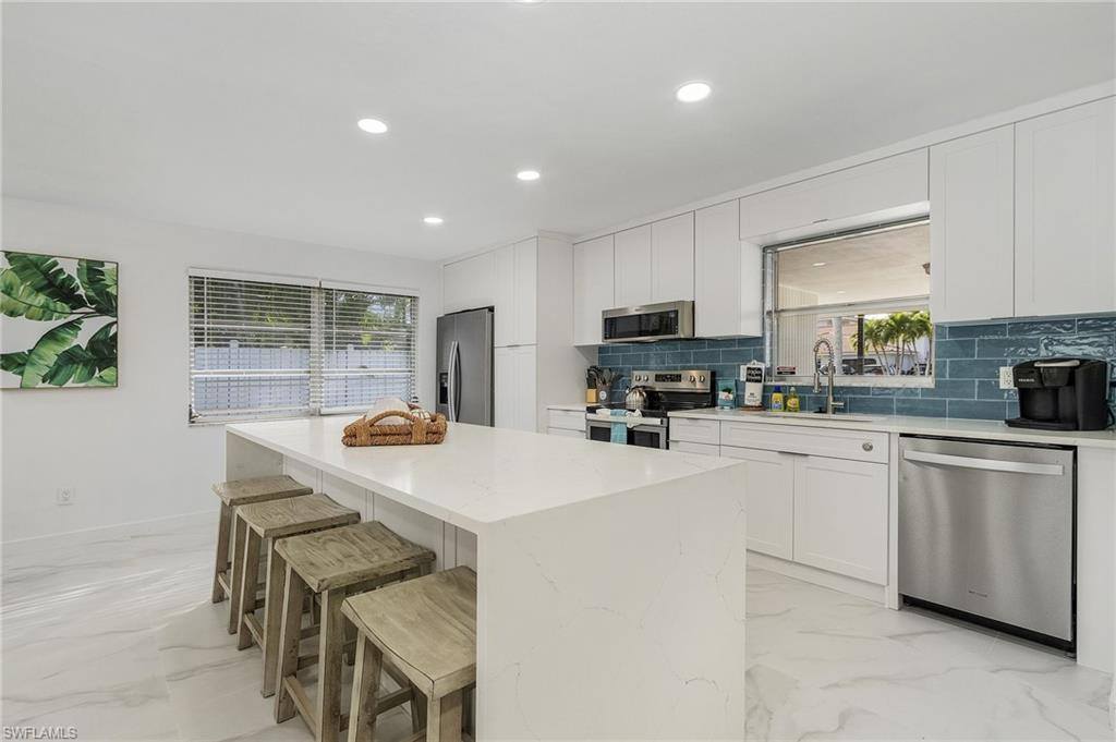 5127 SW 3rd Ave, Cape Coral, FL 33914