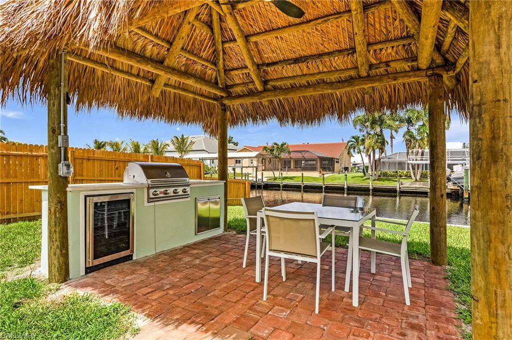 5314 Cobalt Ct, Cape Coral, FL 33904