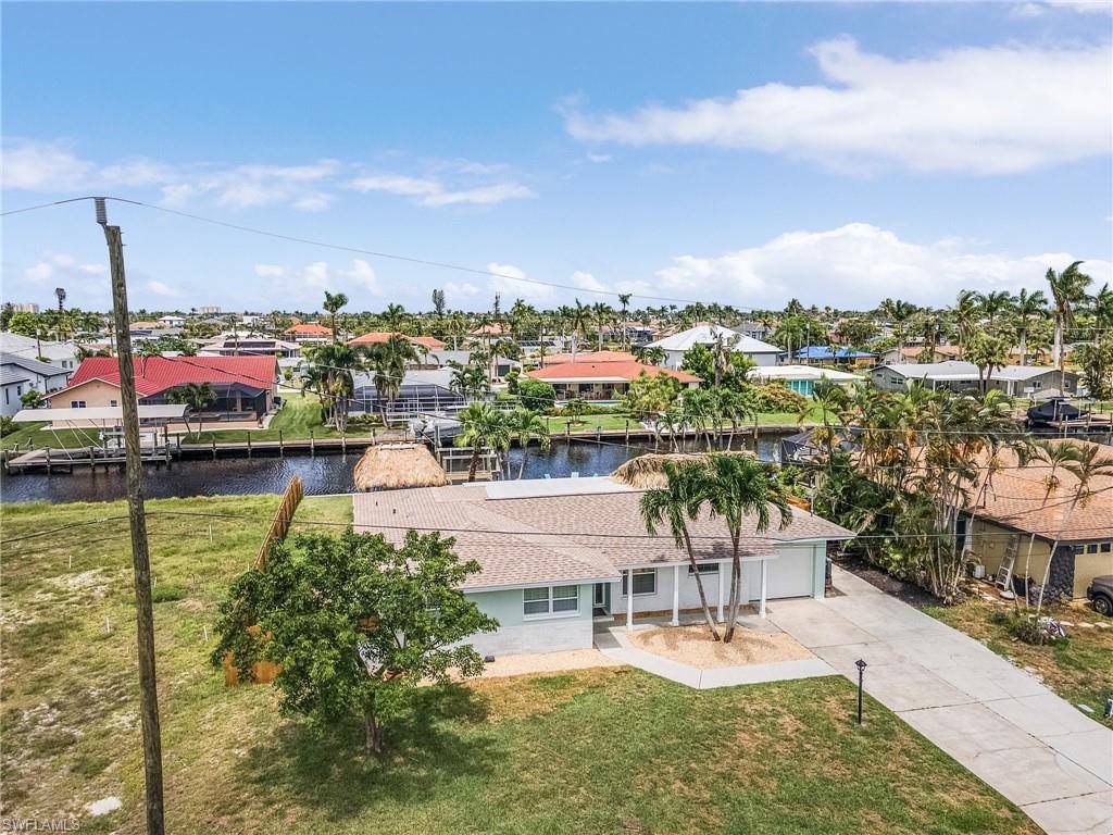 5314 Cobalt Ct, Cape Coral, FL 33904