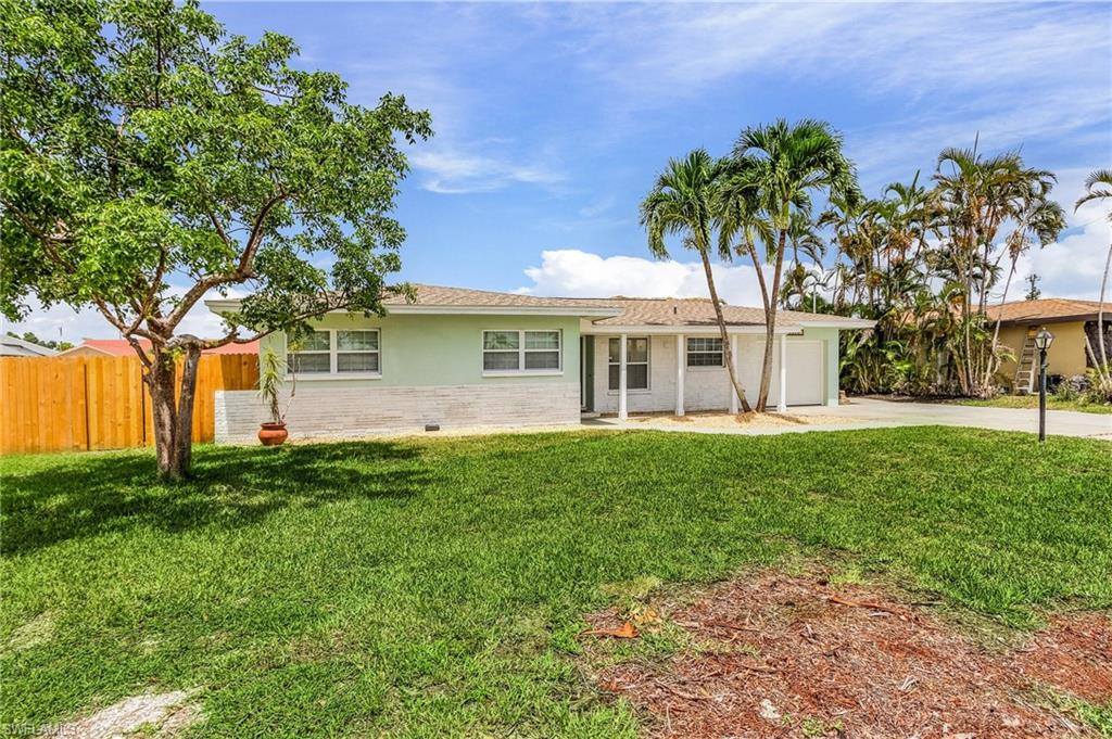 5314 Cobalt Ct, Cape Coral, FL 33904