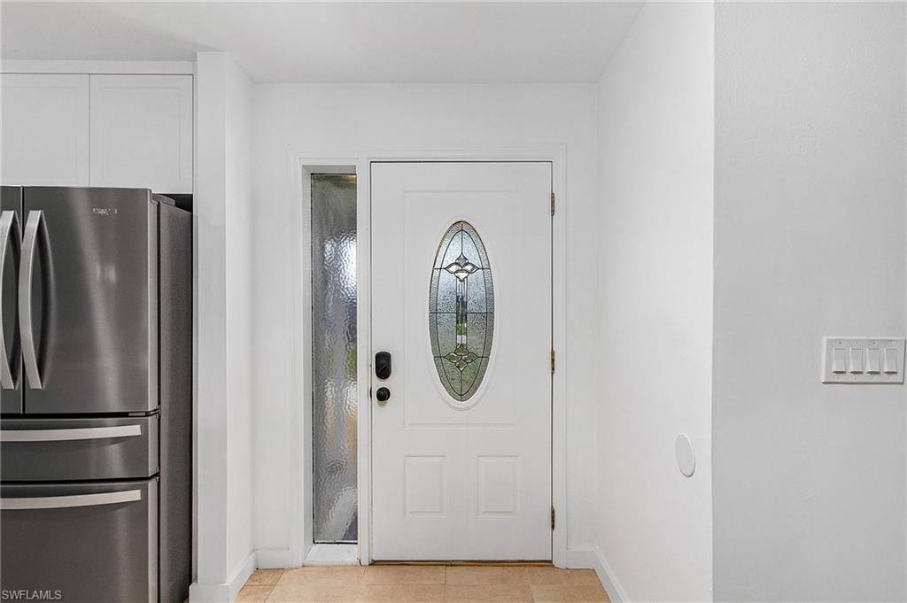 5314 Cobalt Ct, Cape Coral, FL 33904